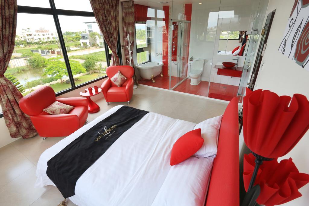 Flower B & B Dongshan  Oda fotoğraf
